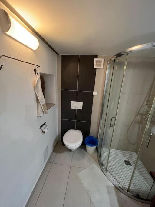 Stefanka Apartment Old Town Братислава Екстериор снимка